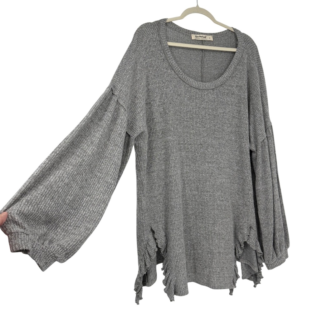 Three Bird Nest Gray Ribbed Ruffle Hem Balloon Sleeve Tunic Top Large